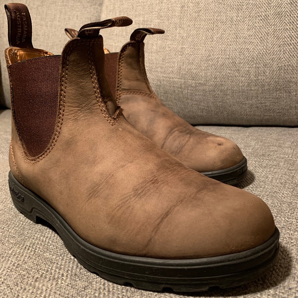 Brown Leather Blundstones